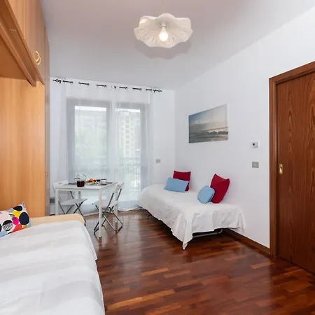 Appartement Con Terrazzo Nei Pressi Dell'universita *
